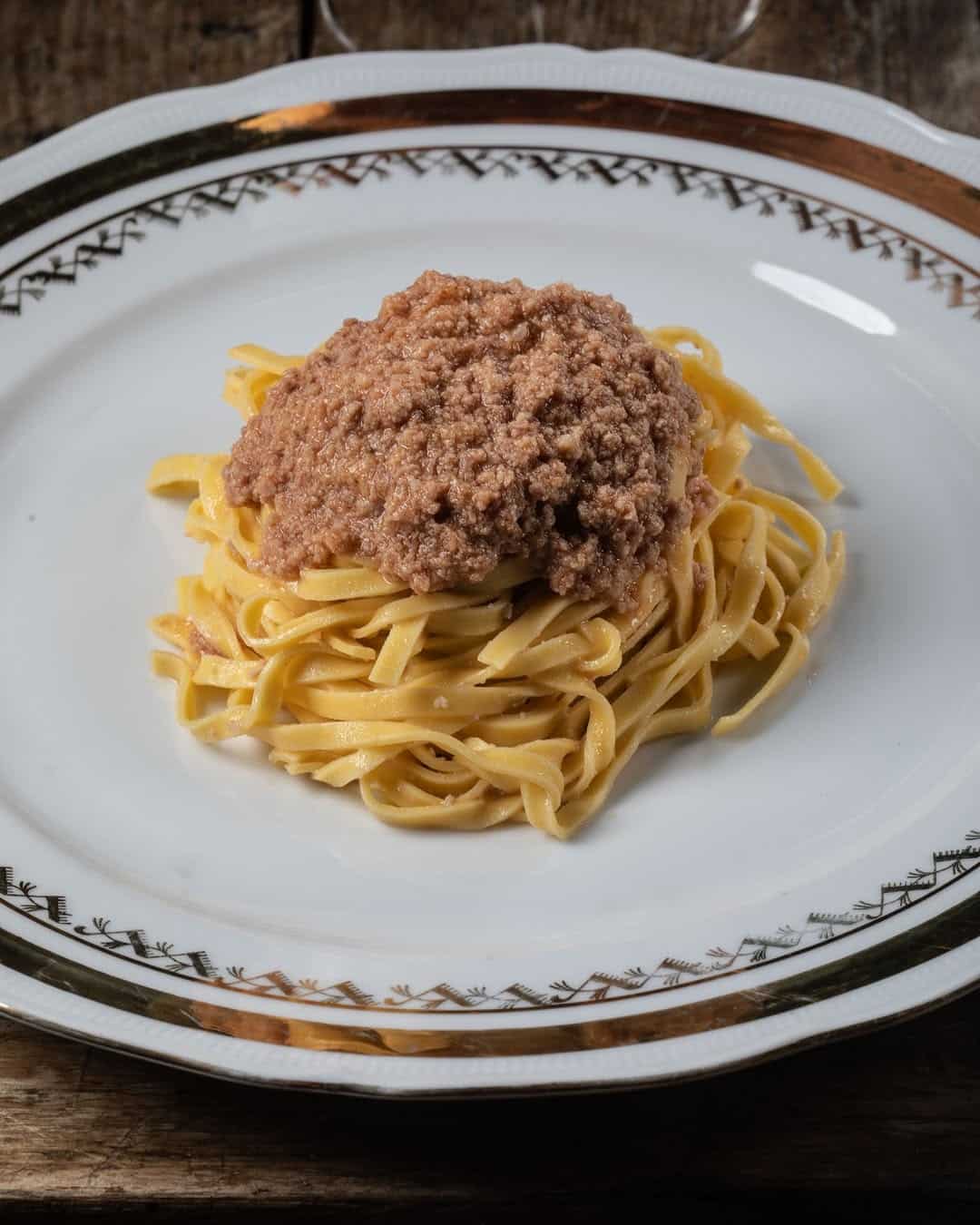 Tagliatelle al ragù della Nunziadêina
